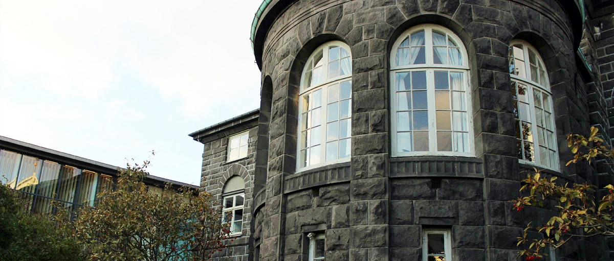 Frysting á verðtryggingu lána og húsaleigu